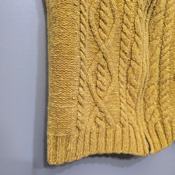 Susan Bristol Yellow Vest Cableknit Sleeveless Zip Up Sweater Womans Tassle M - Picture 6 of 12